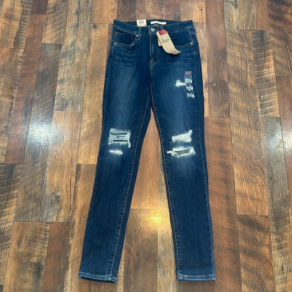 Levi’s jeans 27 (5500) NWT